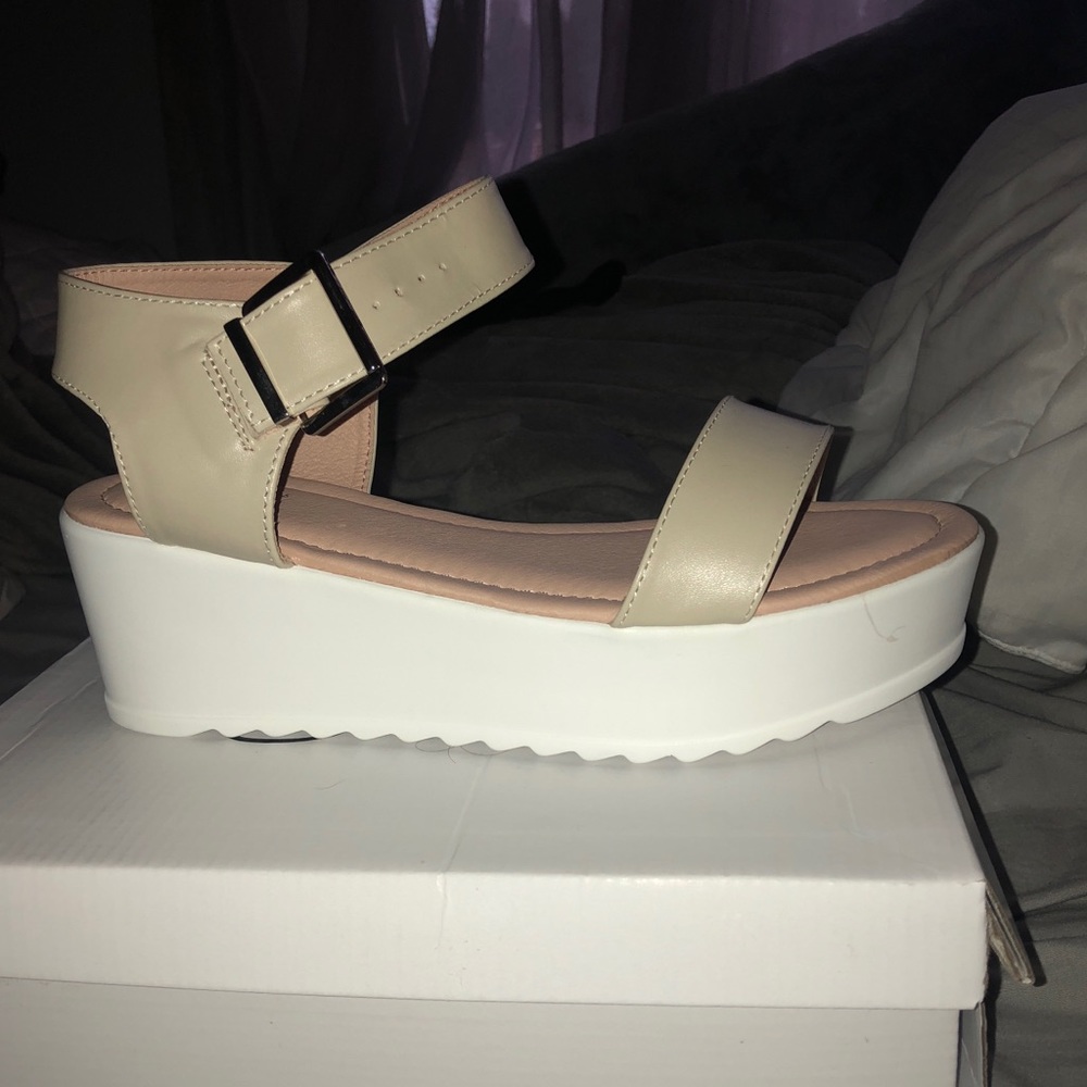 Platform wedges
